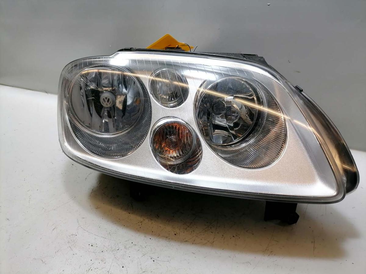 VW Touran 1T original Scheinwerfer vorn rechts Halogen Bj.2006